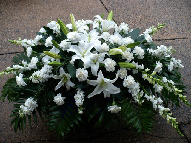 White Garden Full Casket (shown at $200.00)